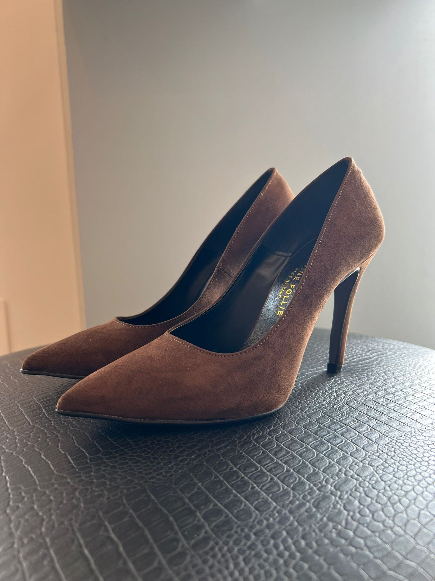 DIVINE FOLLIE - DECOLTE' IN CAMOSCIO 270