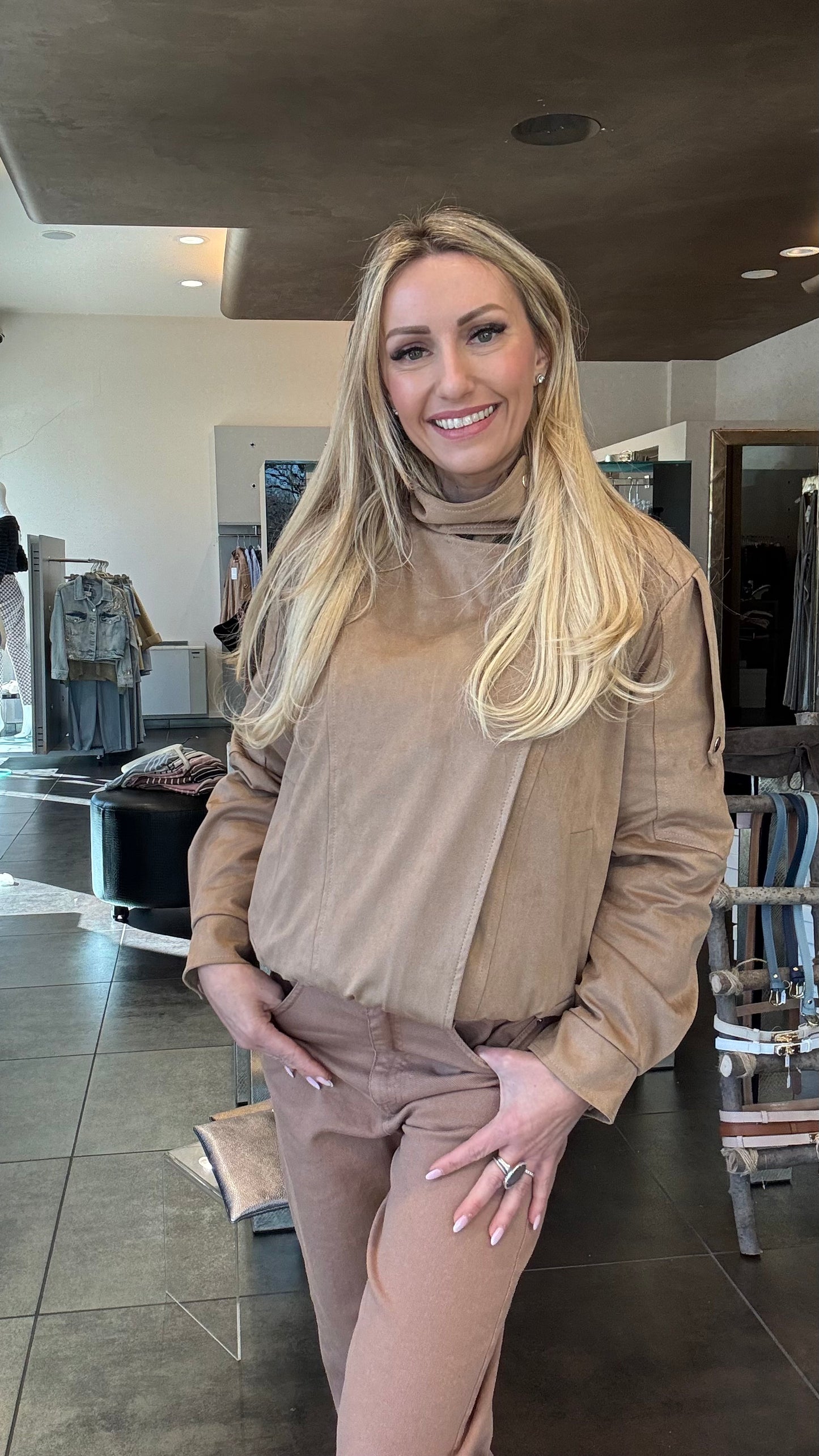 MOTEL- GIUBBINO 126065L