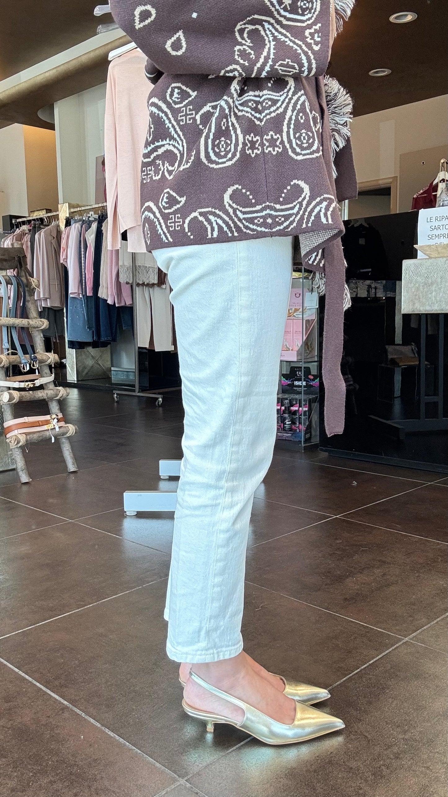 DIVINE FOLLIE- SLING BACK ORO