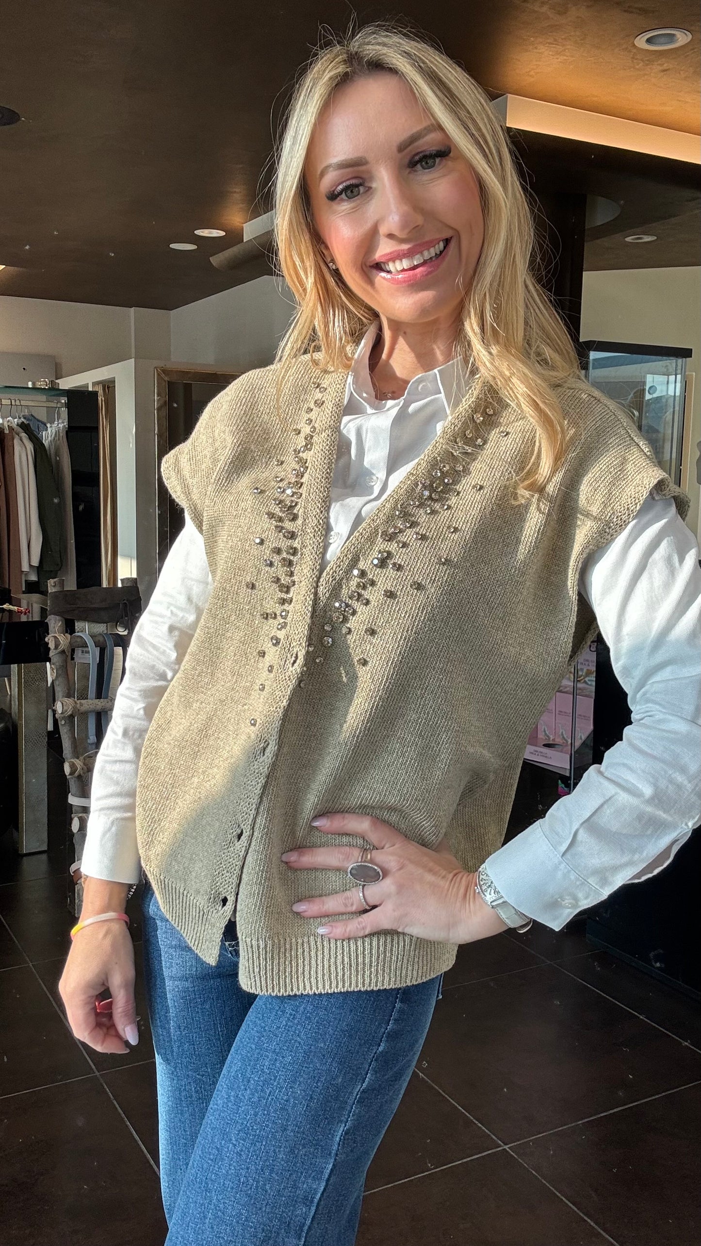 MOTEL - CARDIGAN D900/APP1