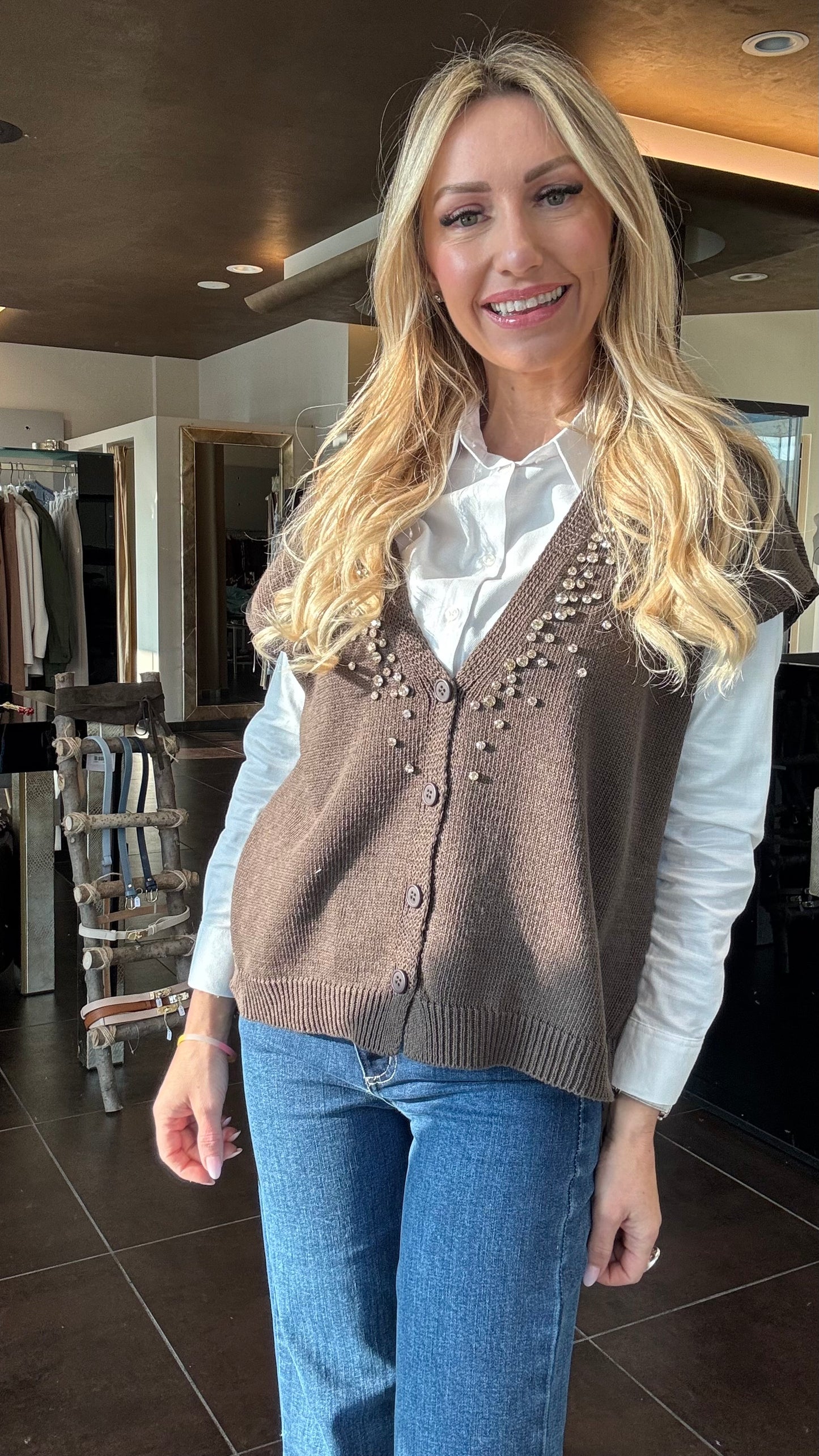 MOTEL - CARDIGAN D900/APP1