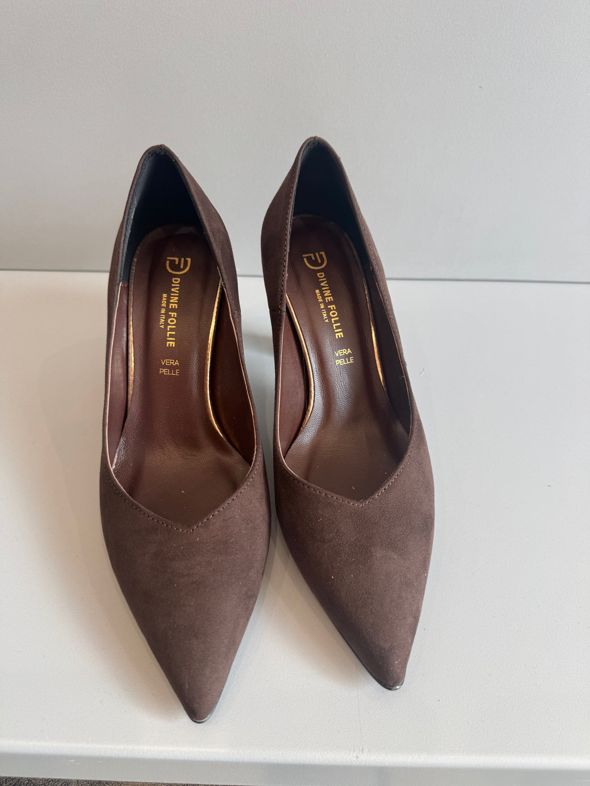 DIVINE FOLLIE- DECOLLETE 3354