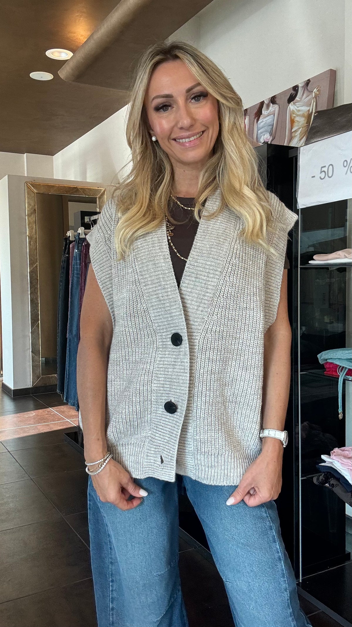 VANESSA GILET